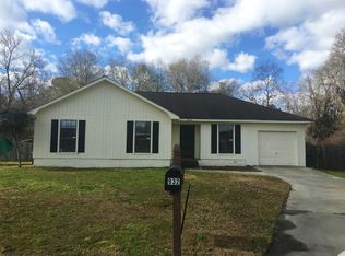 932 Gulfstream Rd, Hinesville, GA 31313