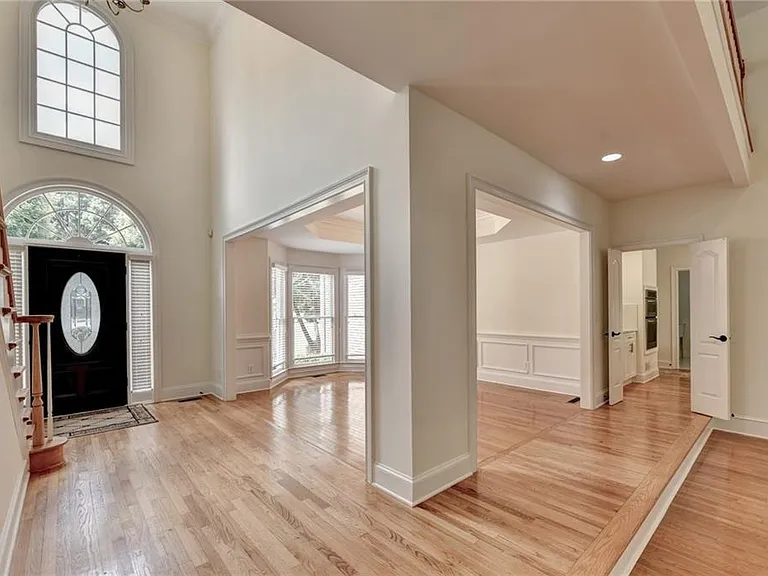 10645 Honey Brook Cir — Photo 5