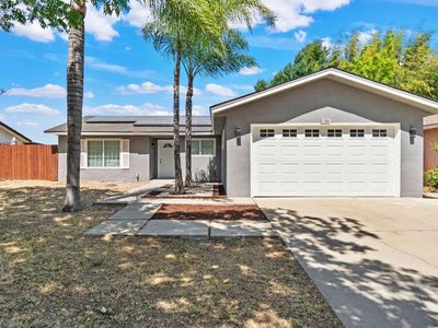 1704 E Los Altos Ave, Fresno, CA, 93710