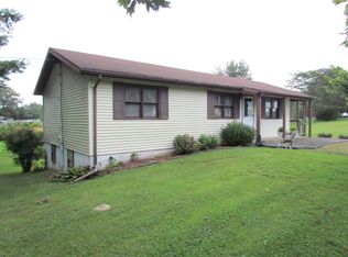 92 T P Cundiff Rd, Columbia, KY 42728