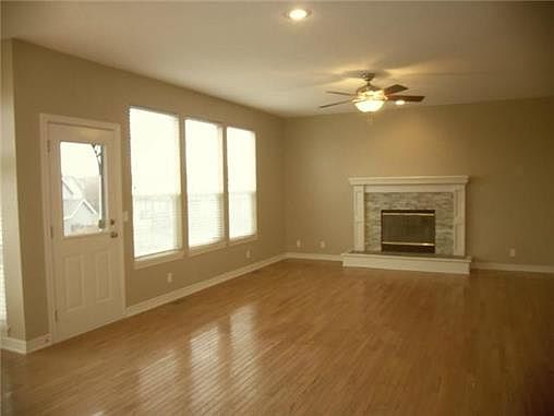 4th image of 21707 W 50th Ter