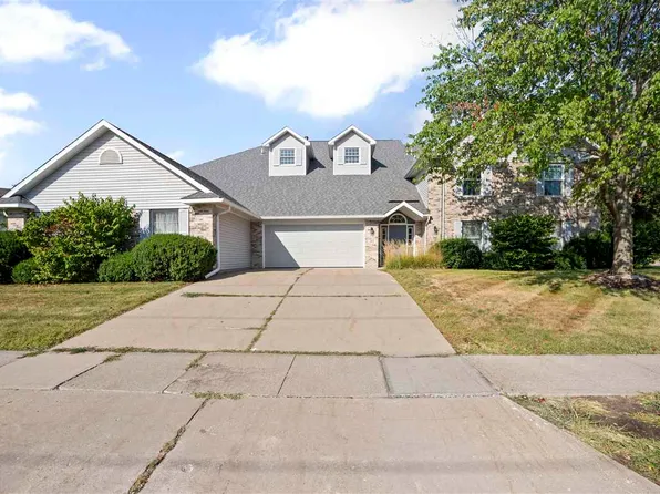 107 Cayman St, Iowa City, IA 52245