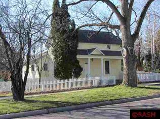 410 Pine St, Saint Peter, MN 56082