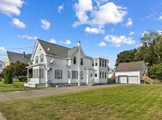 253 Mammoth Rd, Lowell, MA 01854