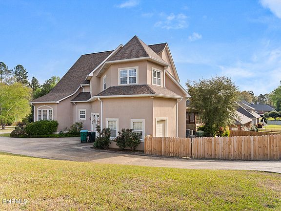 4th image of 911 45th St