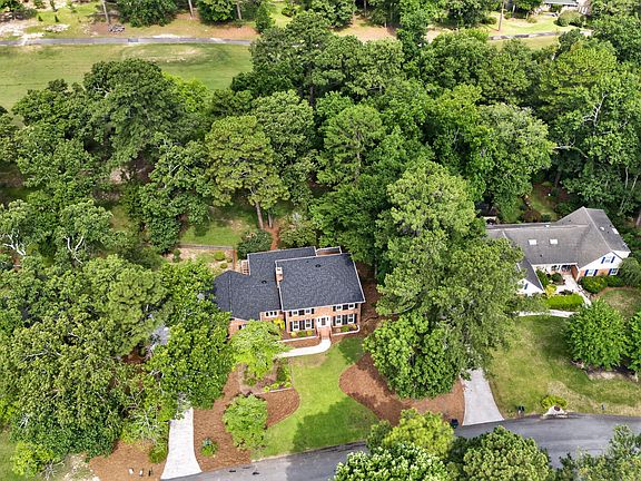 4th image of 715 Winged Foot Dr