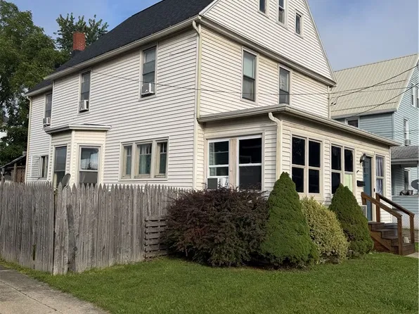 229 Scottwood Ave, Elmira Heights, NY 14903