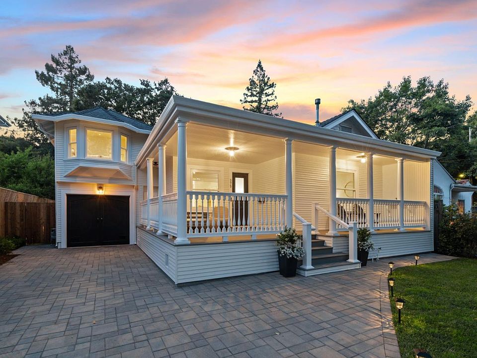 1st image of 575 Everett Ave