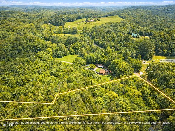 3rd image of Upper Rinehart Rd