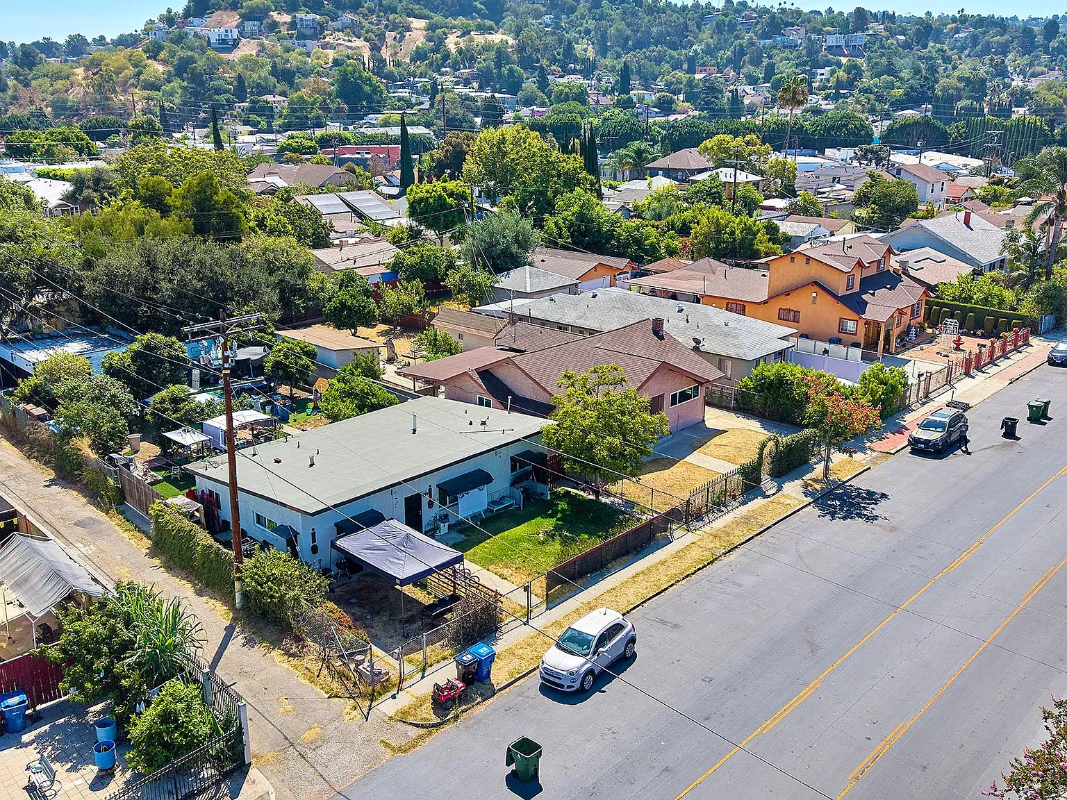 3 bed, 1208 sqft, $4,800 — Photo 4