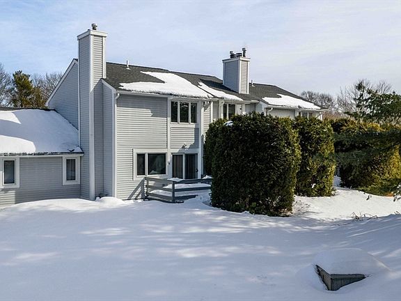 3rd image of 38 Alcott Cir #N4