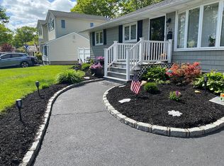 58 Lynda Dr, Ronkonkoma, NY 11779