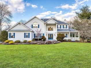 30 Esplanade Dr, East Patchogue, NY 11772