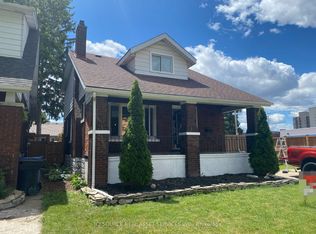 825 Raymo Rd, Windsor, ON N8Y 4A5