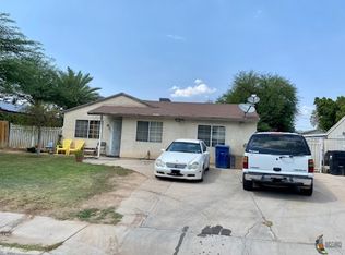 933 W L Moreno St, Calexico, CA 92231