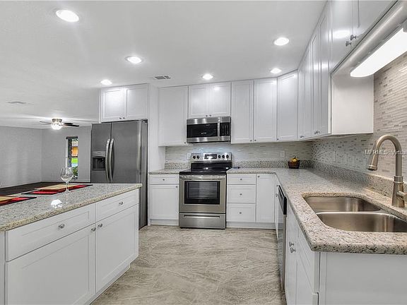 5th image of 1212 Fairfax S