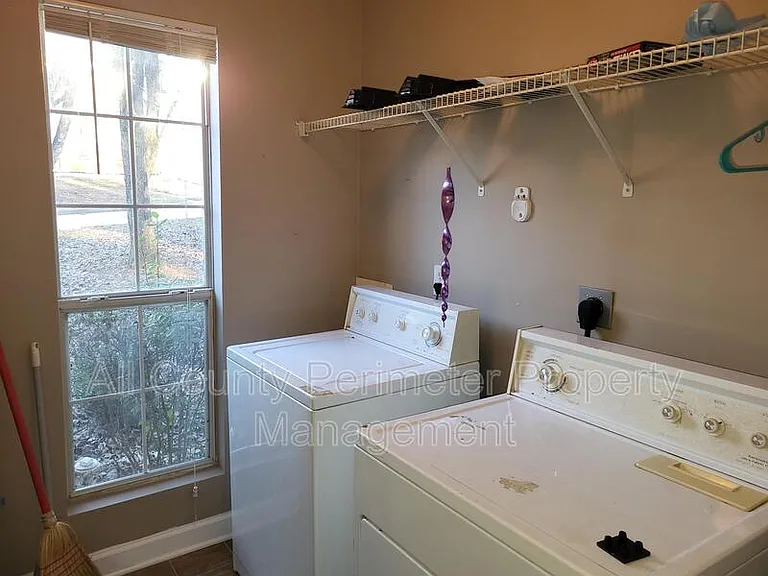 3428 Homeward Trl — Photo 10