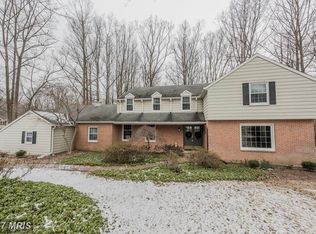 4 Maybrook Ct, Glen Arm, MD 21057