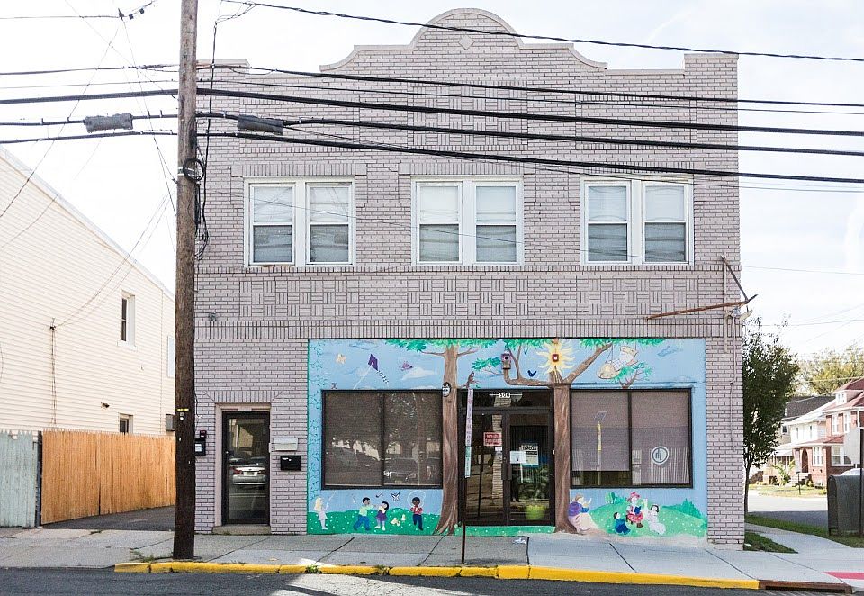 1st image of 500 Valley Brook Ave
