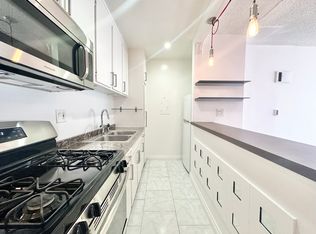 1317 N June St #212, Los Angeles, CA 90028