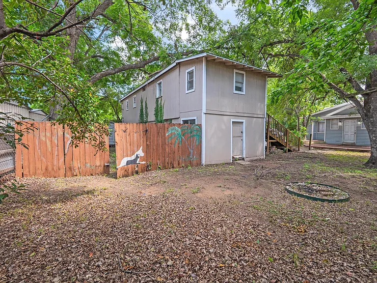 4616 E Cesar Chavez St #1 — Photo 2