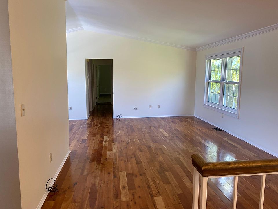 42215 Pellston Dr Northville MI Zillow