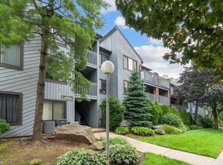 1455 John St BUILDING 10, Fort Lee, NJ 07024