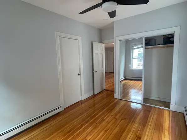 24 Farrington Ave #1A, Allston, MA 02134