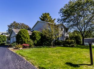 22 Yale St, Amsterdam, NY 12010