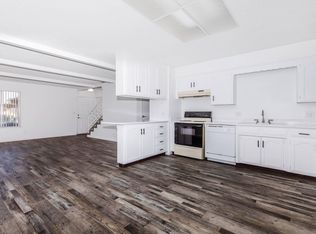 1712 Howard Rd APT 32, Madera, CA 93637