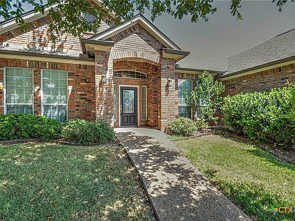 3rd image of 5920 Fawn Meadows Dr