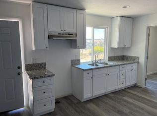 7290 Gwin St, Valley Springs, CA 95252
