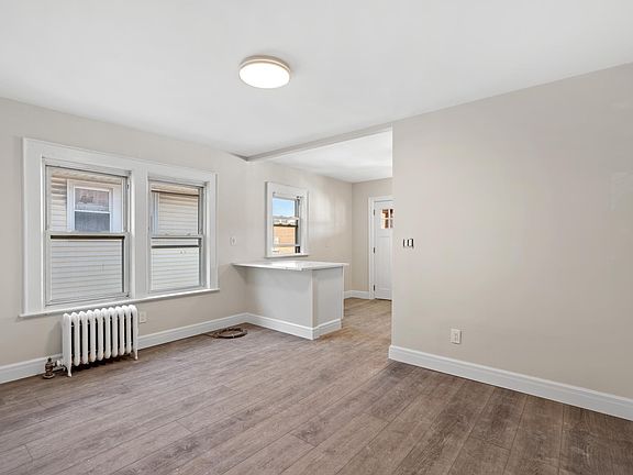 4th image of 54 S Kensico Ave #2L