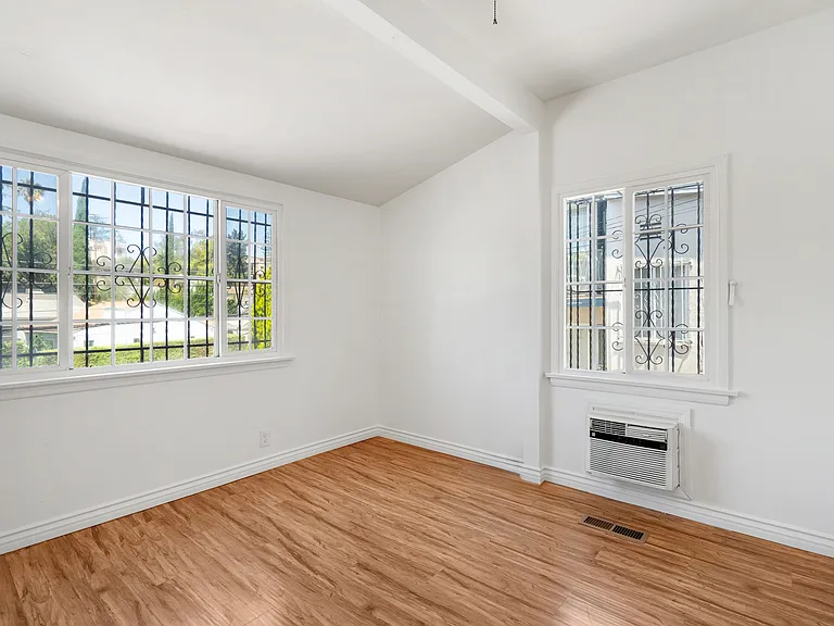 3226 Griffith Park Blvd #1 — Photo 15