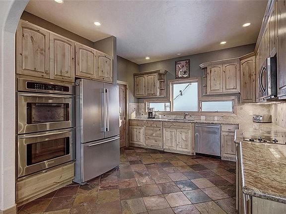 5th image of 501 Doris Dr