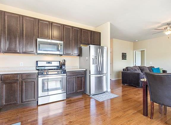 3rd image of 6019 Southcrest Way
