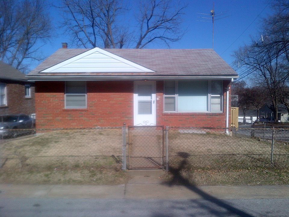 1st image of 7301 Doncaster Dr
