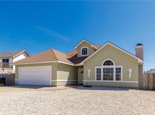 15058 Reales Dr, Corpus Christi, TX 78418
