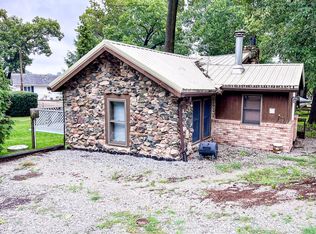 3935 E Parses Rd, Monticello, IN 47960