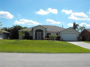 1124 SW 45th Ter, Cape Coral, FL 33914
