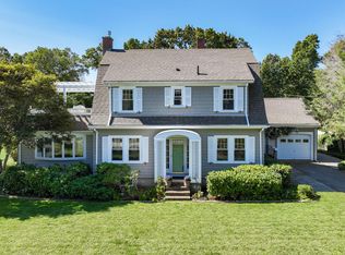 166 Siders Pond Rd, Falmouth, MA 02540