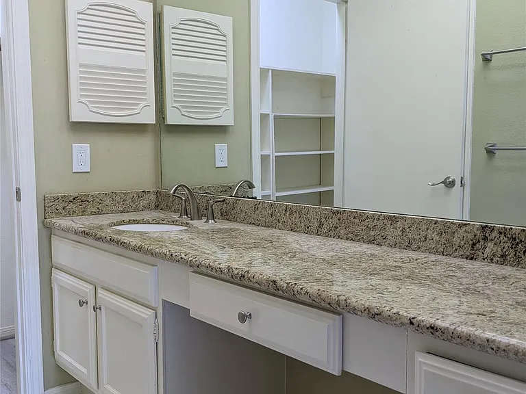 11711 Memorial Dr #133 — Photo 17