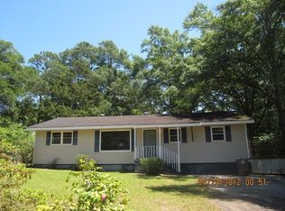 1732 Colonial Ln E, Mobile, AL 36618