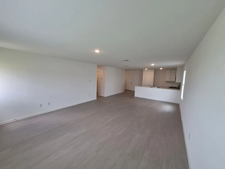 3164 Dispatch Dr — Photo 20