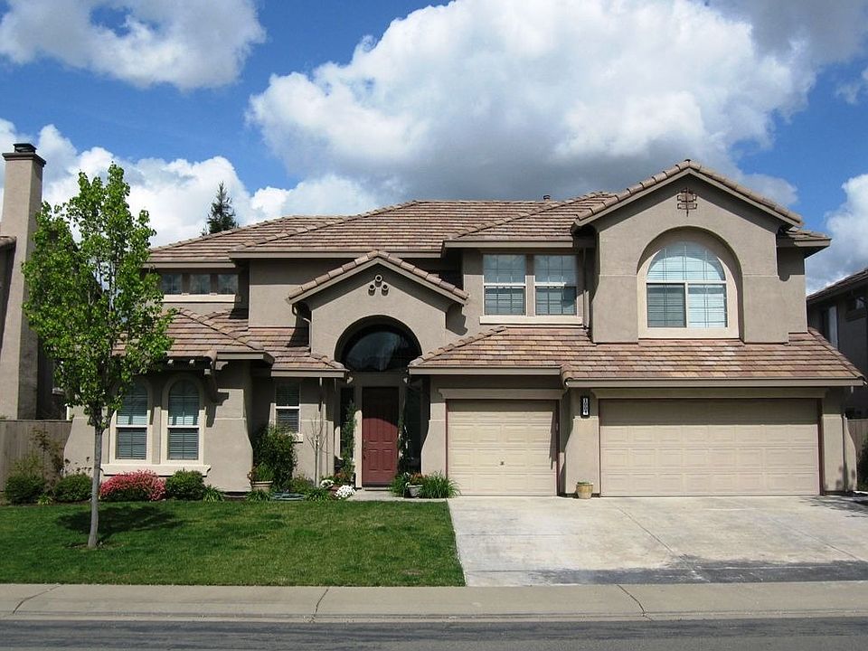 1st image of 1004 Waterford Dr