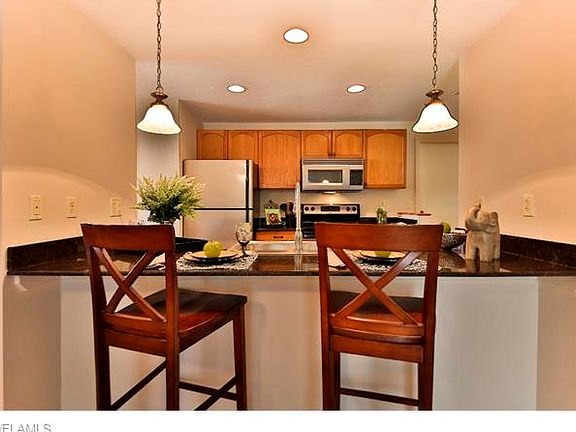 4th image of 3541 Sudbury Ln
