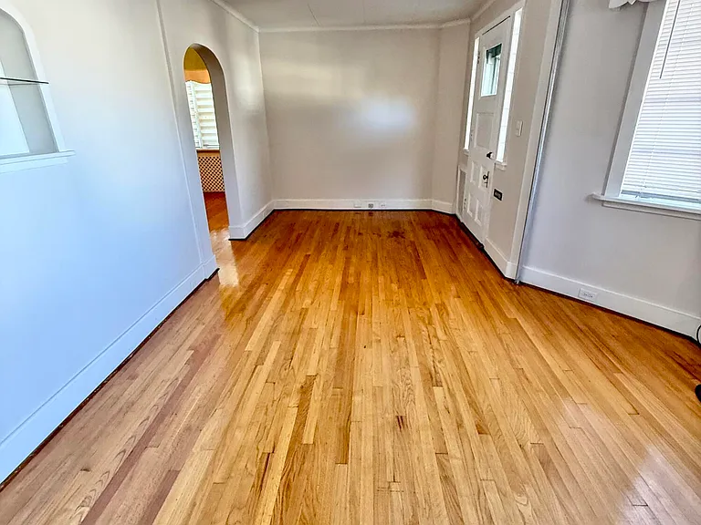 1012 N Webster Ave #1 — Photo 19