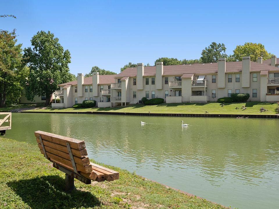 lago vista apartments st charles mo