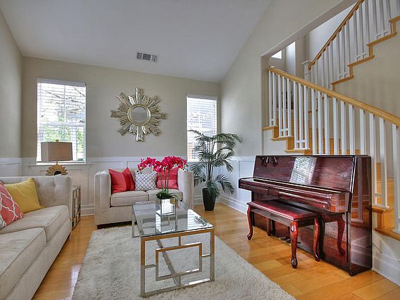 4th image of 41061 Rosewalk Ct