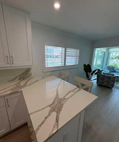 2100 Gulf Shore Blvd N #120 — Photo 6
